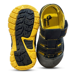 Myau Kids Sport Sandals for Boys & Girls | Lightweight Outdoor Walking Shoes | Breathable Cut-Out Design | Hook & Loop Strap Casual Sneakers