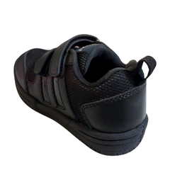 Myau Brand School Shoes – Comfort, Durability, and Style for Every School Day.