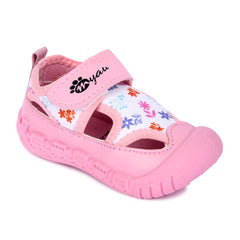 Myau Kity 03 Hook & Loop Shoes For Girls  (Pink)