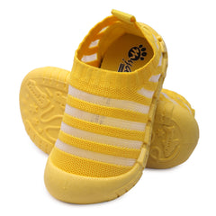 Myau Kity 02 Slip on Casual Shoes For Boys & Girls  (Yellow)
